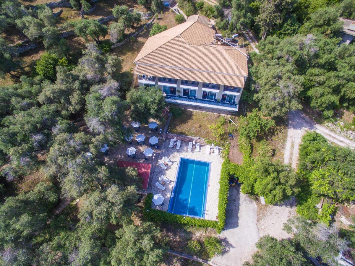 Amfitriti Hotel & Studios Lákka Zewnętrze zdjęcie