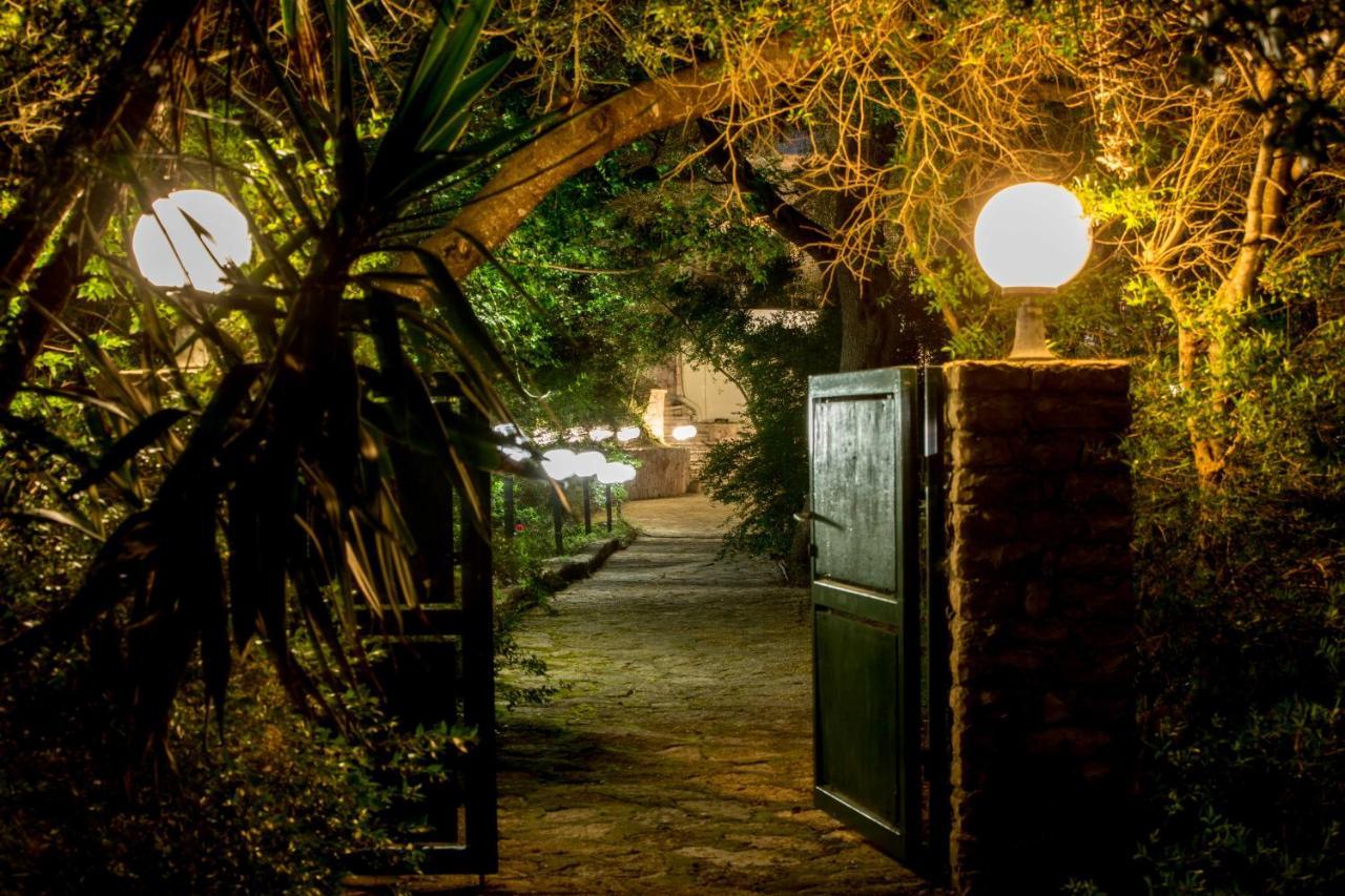 Amfitriti Hotel & Studios Lákka Zewnętrze zdjęcie